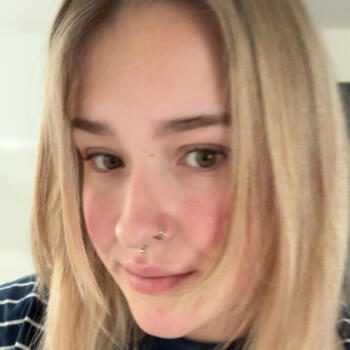 Baby-sitter Bauma: Lara