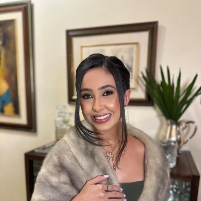 Emprego de babá em Araguari: Luana