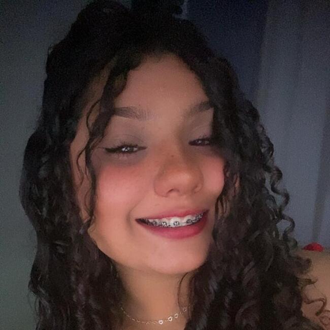 Babá em Cascavel: Kamilly