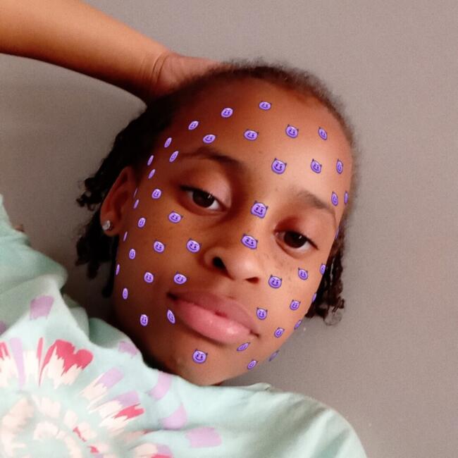 Babysitter in Saint-Ouen: Aminata
