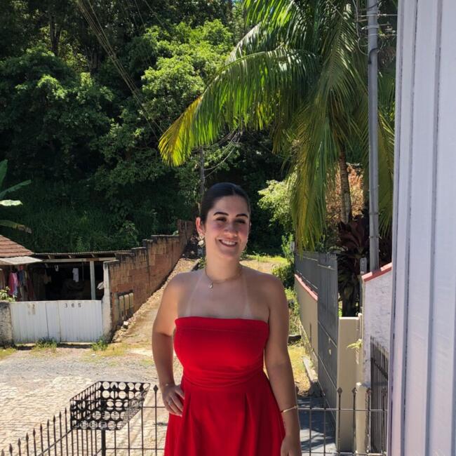 Babá em Itajaí: Stéfani Aparecida