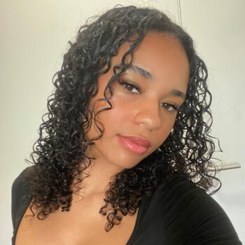 Babysitter em Lisboa: Leticia