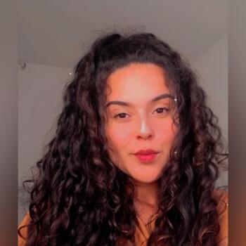 Babá em São José dos Campos: Thauane Alves