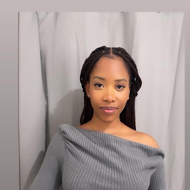 Babysitter in Nantes: Halima