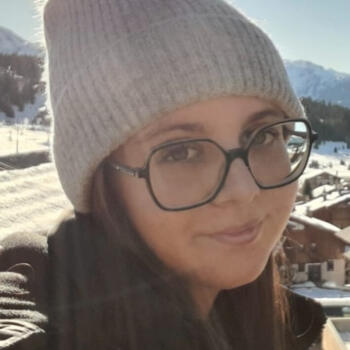 Babysitter in Saint-Hilaire-de-Riez: Eva