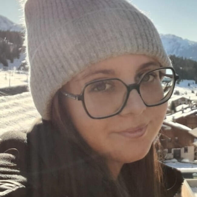 Babysitter in Saint-Hilaire-de-Riez: Eva