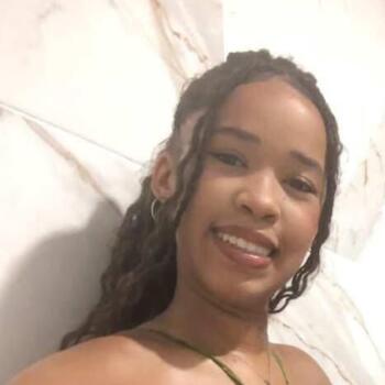 Babysitter in Belford Roxo: Isabel