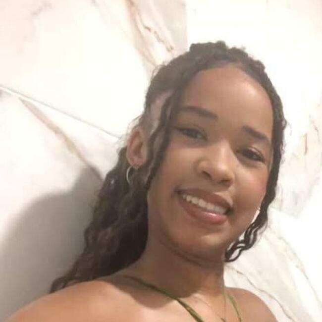 Babysitter in Belford Roxo: Isabel