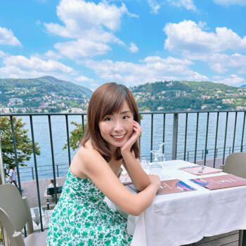 Babysitting job in Singapore Island: Amber