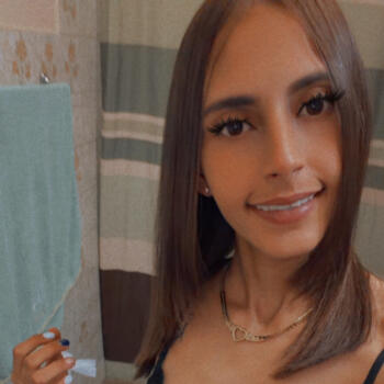 Babysitter in Guayama: Alanis