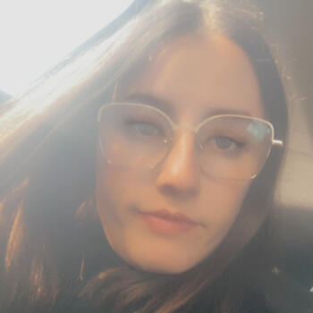 Babysitter in Descartes: Lilou