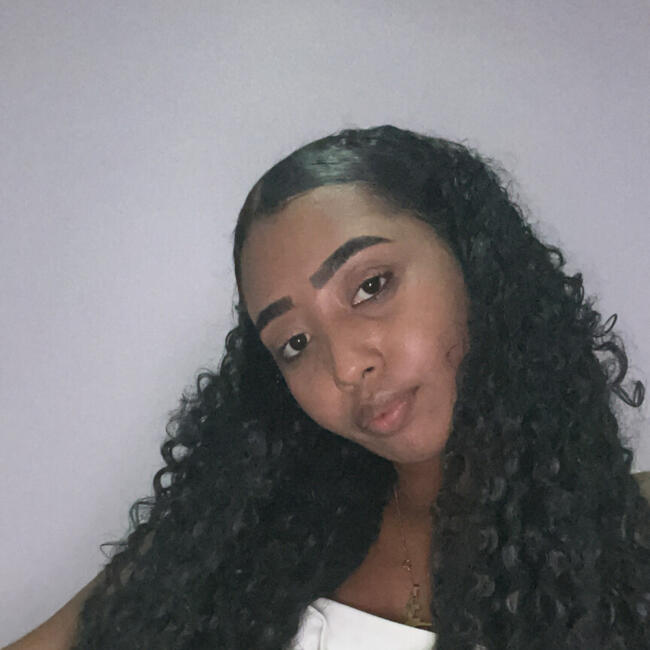 Babysitter in Salvador: Brenda