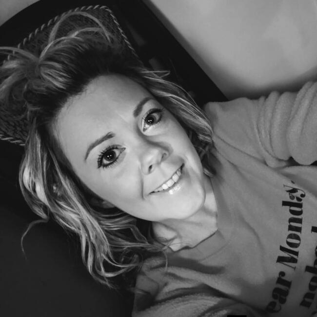 Babysitter in Catawba (North Carolina): Laura