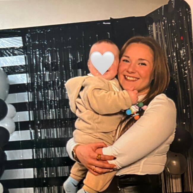 Babysitter in Sévigny-la-Forêt: Romane