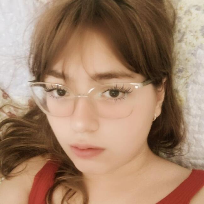 Babysitter in Ponte Nova: Júlia