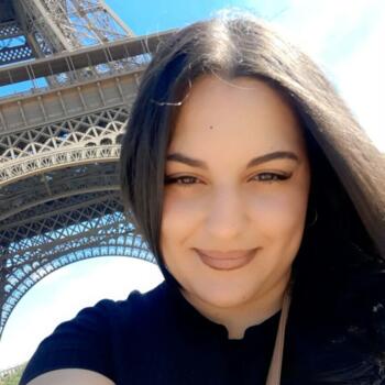 Babysitter in Issy-les-Moulineaux: Maya