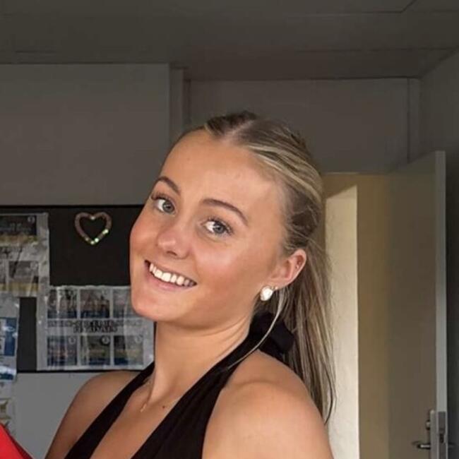 Babysitter in Dunedin: Coco