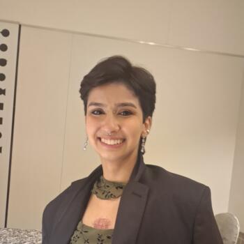 Babá Uberlândia: Julia Cruvinel