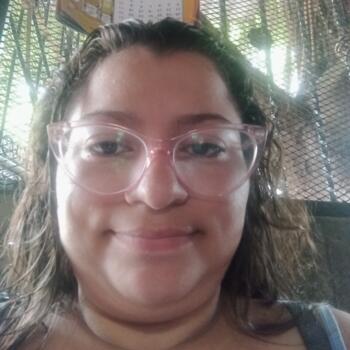 Babysitter Managua: Alexa