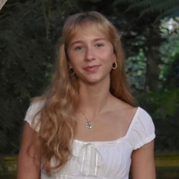 Babysitter in Hebron (Indiana): Tia