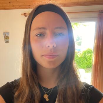 Babysitter in Les Sables d'Olonne: Eva