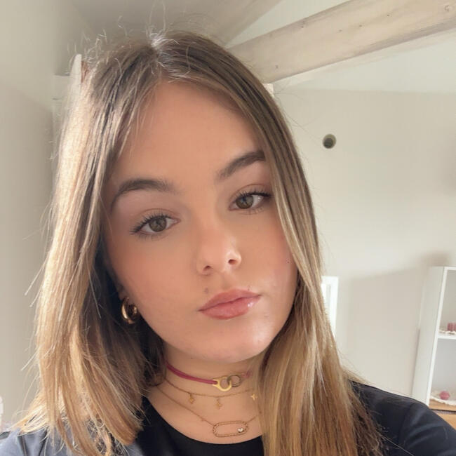 Babysitter in Lyon: Lou