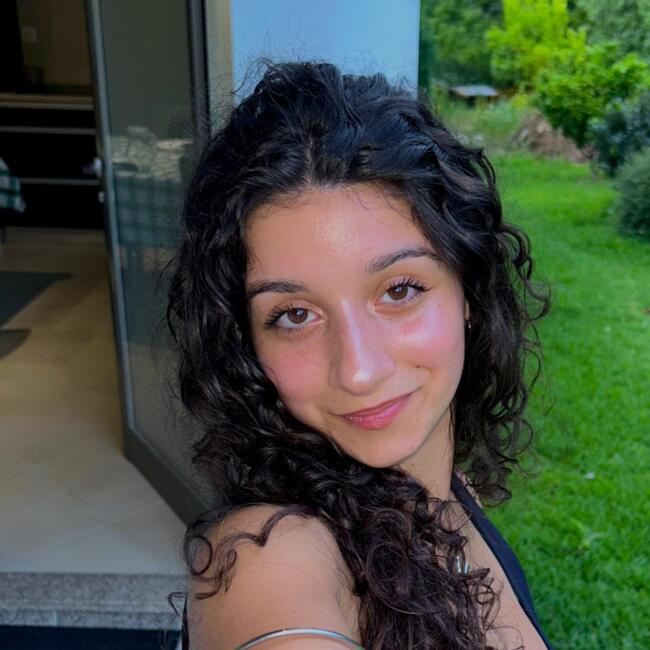 Babysitter in Caldelas: Vitória