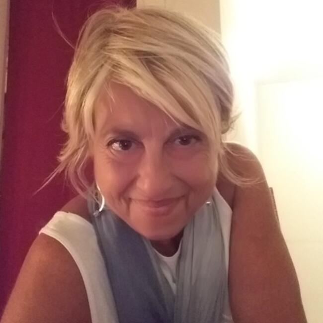 Babysitter a Roma: Mirna