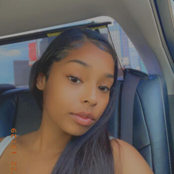 Babysitter Brooklyn: Jeaniah