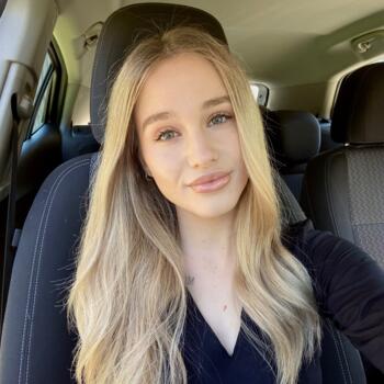 Babysitter in Mengeš: Lara