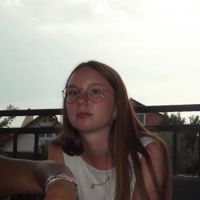 Babysitter in Tremblay-en-France: Oceane