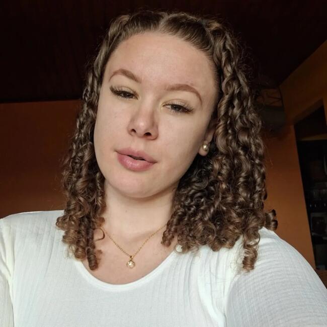 Babá em Videira: Stefany