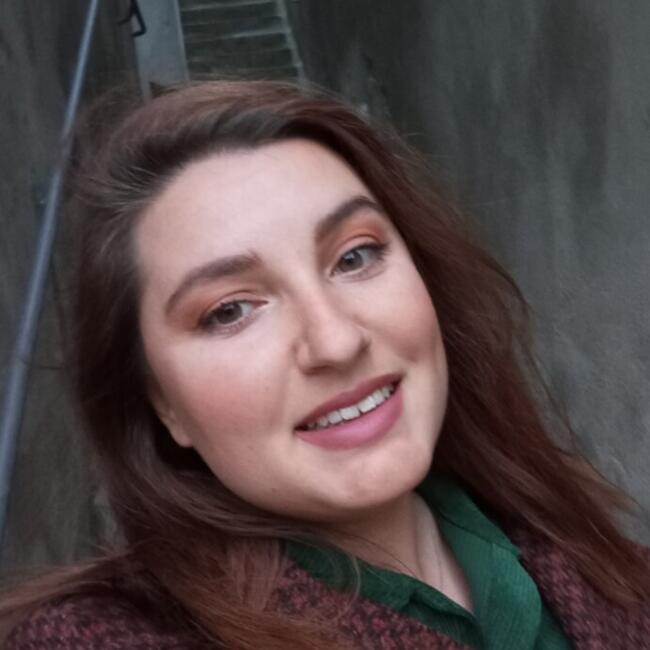 Babysitter in Flagnac: Madison