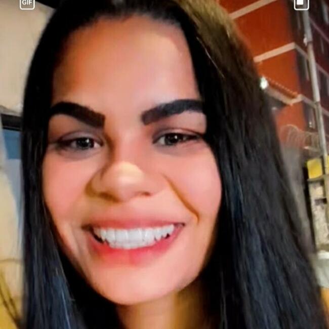 Babysitter in São Paulo: Alessandra