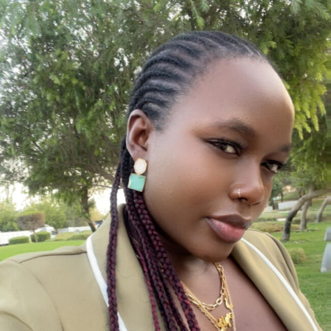 Nanny (νταντά) στην περιοχή Ντόχα: Julian