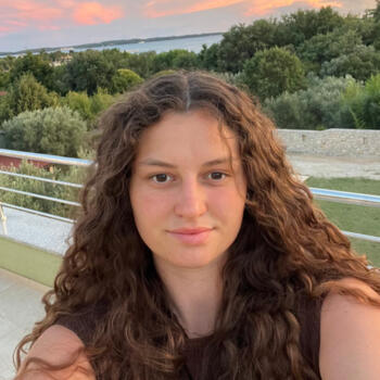 Babysitter in Steyr: Leonie