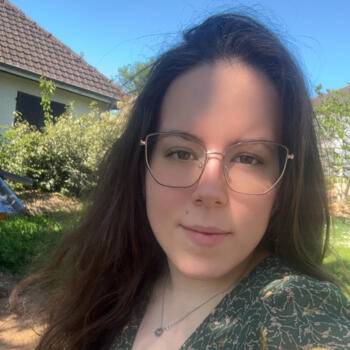 Babysitting job in Gueugnon: babysitting job Maelle