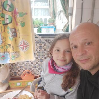 Trabajo de canguro en Ajalvir: trabajo de canguro DANIEL