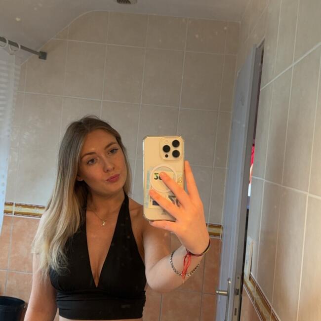 Babysitter in Baud: Maëlys