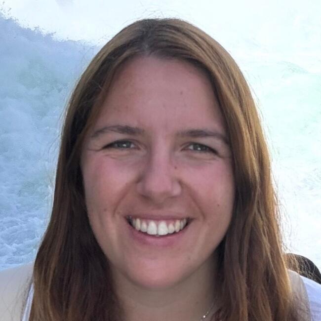 Babysitter in Sorgues: Marina