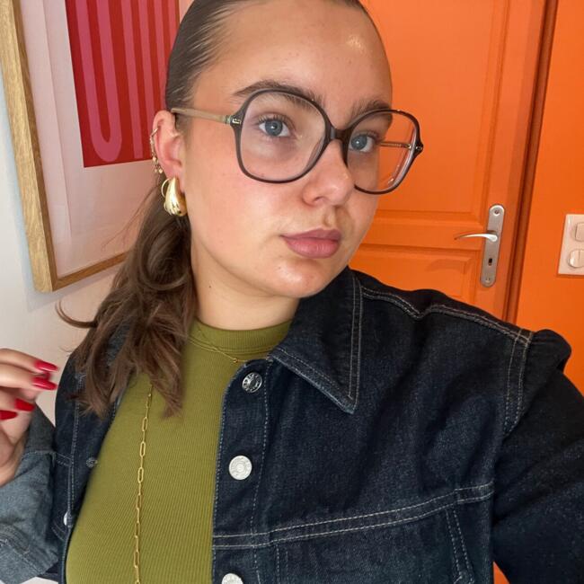 Babysitter in Isques: Elisa