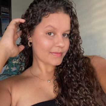 Babysitter in Teotônio Vilela: Mikaela