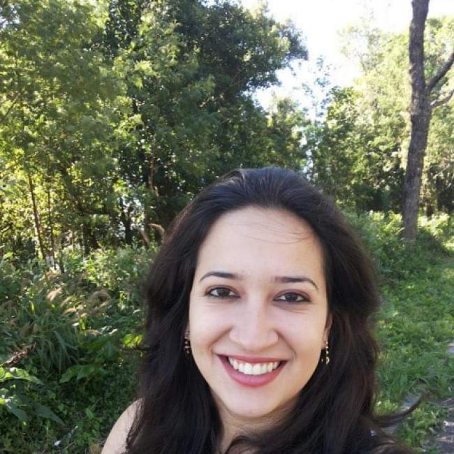 Babysitter in Caxias do Sul: Daiane