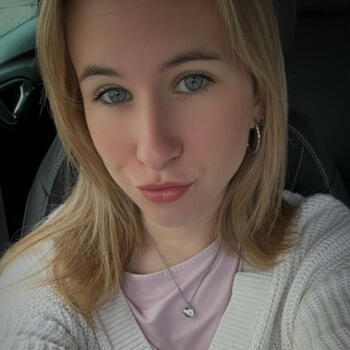 Babysitter in Antwerp: Yana