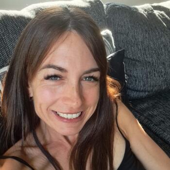 東京都 でのベビーシッターの求人: ベビーシッターの求人 Vbuyu