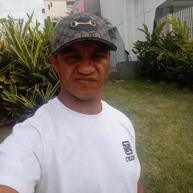 Babysitting job in Ubatuba: Leandro