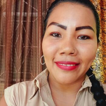 Babysitter in Manaus: Elisa