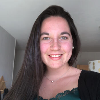 Baby-sitter in Lanmeur: Camille