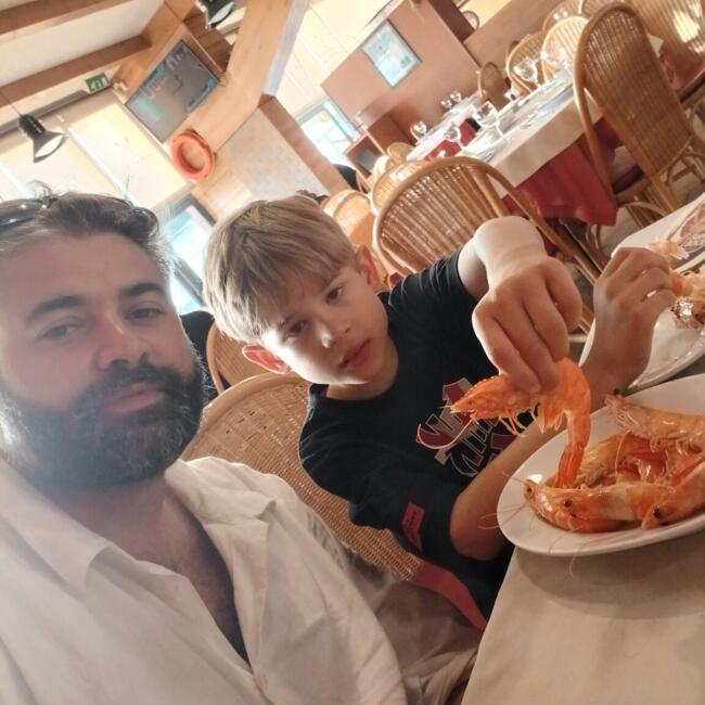 Babysitting job in Lavra: Alex