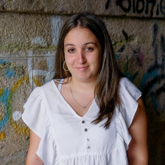 Babysitter in Maia: Mariana